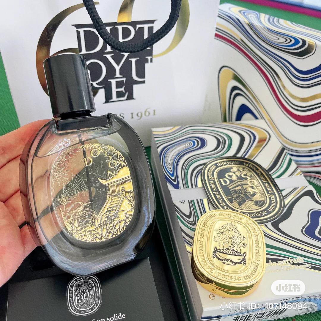 ? Diptyque 圣诞限定金色浮雕版杜桑