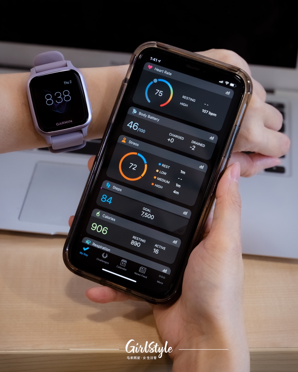 性价比超高的一款智能运动手表,拥有小众好看的方形表盘,在外表上也结合了运动风。它的表带也很柔软带着舒服,特别是在运动的时候完全无负担感。一键连接手机就能播放音乐,在运动时不会感到无聊,轻快的音乐可以让人活力充沛!