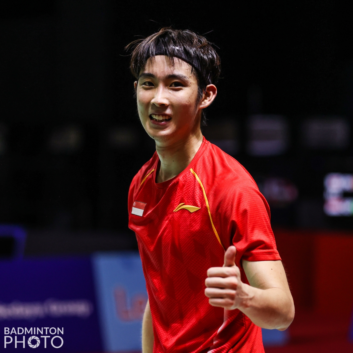 骆建佑出色的表现也引起了新加坡体育学校关注,并决定挖角他让他可以在新加坡继续练习打球,有朝一日为国增光。詹俊为受访的时候也有提到:当时自己也有被邀请到新加坡 “深造” 只是从来没有想过那么小就要离乡背井,于是就放弃了这个美好机会