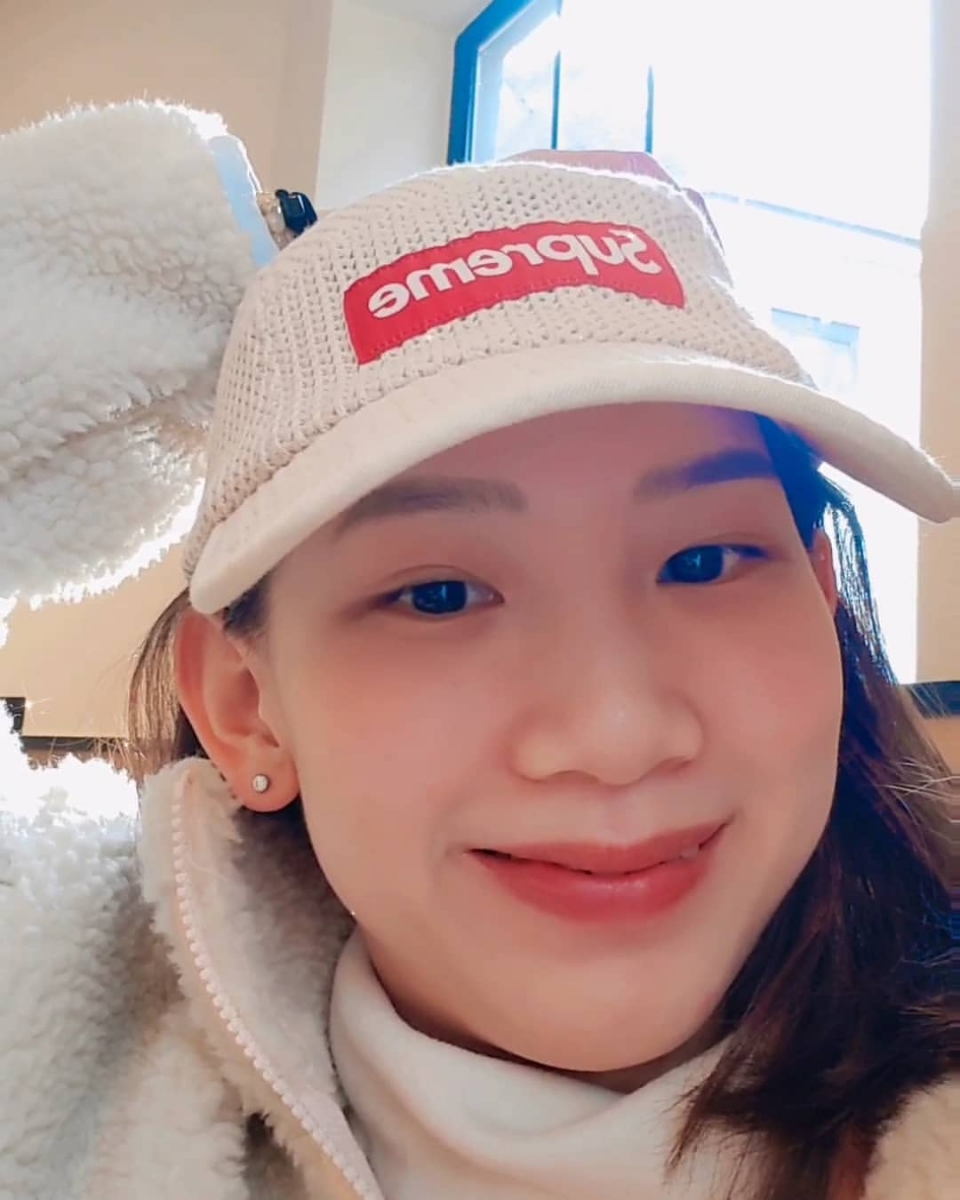 「李美妙」被网友们的热烈反应吓到,急忙解释「并不是大家所想的粉红泡泡关系」。