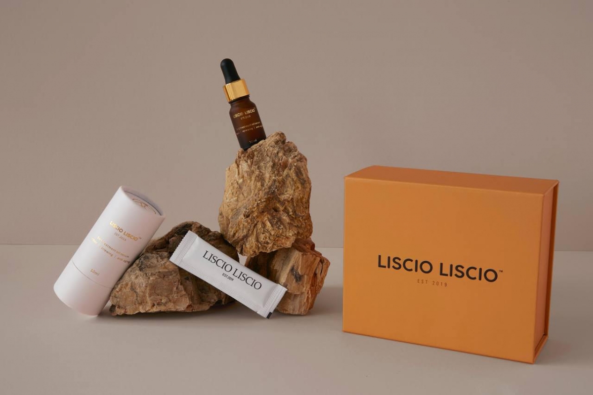 LISCIO LISCIO特地准备了圣诞节大狂欢优惠!现在购买4盒LISCIO LISCIO口服玻尿酸,就能免费获得1盒;另外只需购买LISCIO LISCIO组合配套,即可获得RM50现金券的回扣!