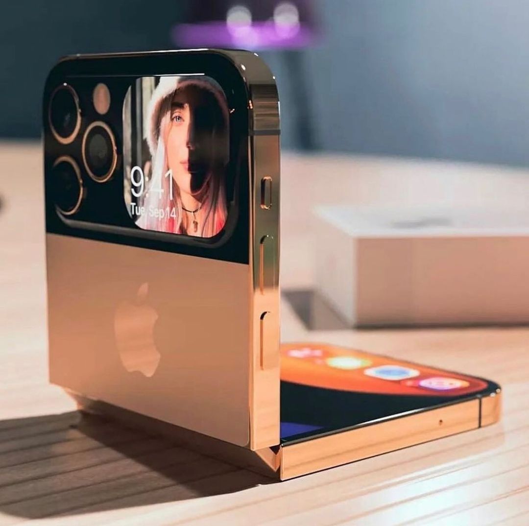 优雅迷人的橘金色款折叠起来就像气垫粉饼般精巧便携。