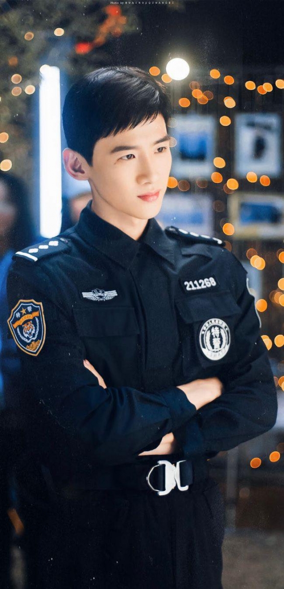 2021陆剧男主人设天花板 TOP 6 ：《你是我的城池营垒》邢克垒（白敬亭 饰）