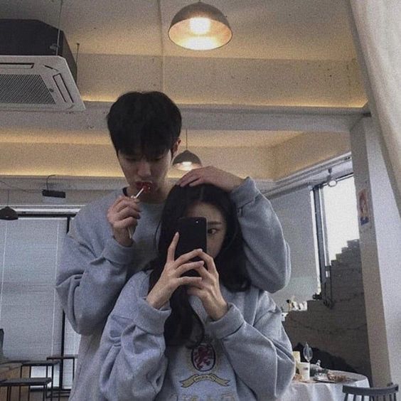 有一种人,说话尖酸刻薄的,还喜欢挑别人的毛病,总是认为别人不好。