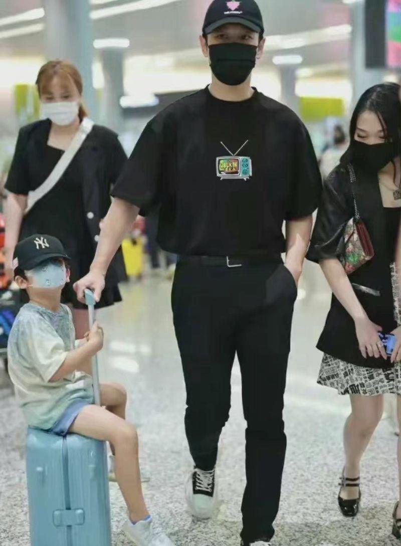 儿子生日透露出离婚的端倪？