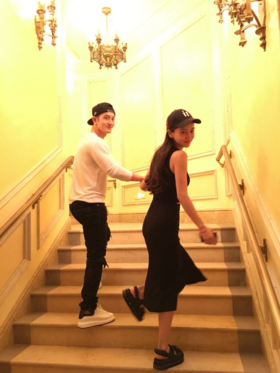 为了黄晓明才会这么早生孩子