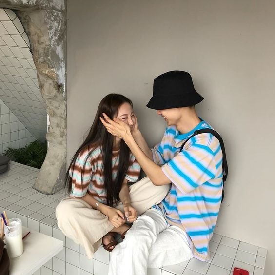 你跟他的见面次数越少,他就会加倍珍惜和你在一起的时间,同时也会大大地提高约会质量哦!如果在正式在一起之前就经常见面,很容易会让新鲜感消失,他的征服欲也会渐渐变少。
