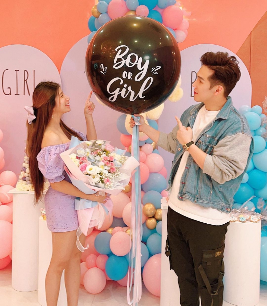 恩爱又搞笑的夫妻~