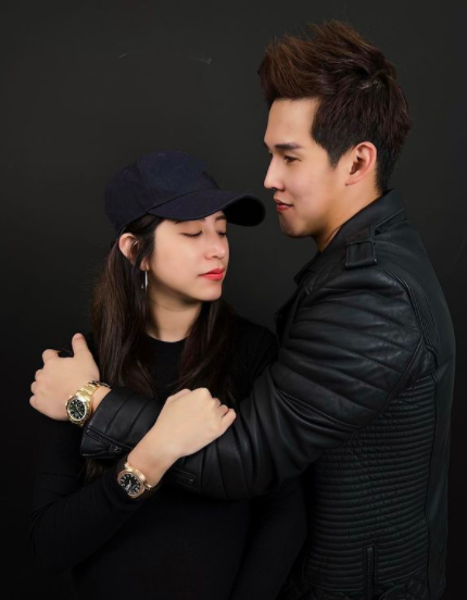 他还记得其中有一次他们在车上发生争吵,但吵完架了,还是必须硬着头皮去完成产检。