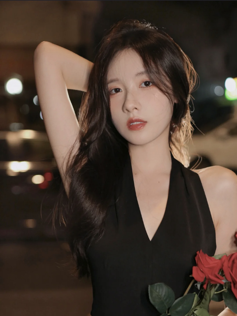 拥有高颜值和实用高性价比的「JIMMY F6」超声波吹风机,就是情人节礼物的最佳首选啦。浪漫高级的独特正红色外表,刚好正符合了情人节的氛围感~