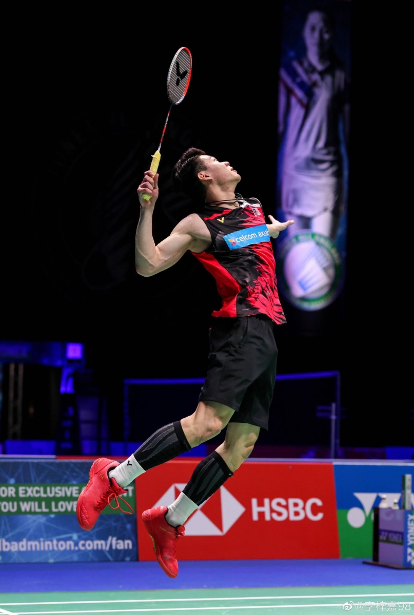 李梓嘉最后也不忘透露自己的目标是跻身世界前 5 名,不管有没有支持他也好,他会继续做回自己,绝不会后悔当初所做的决定。