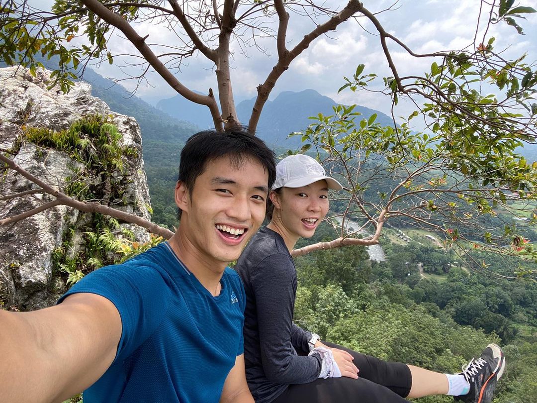 阿哲虽然年纪比她小,但让她有安全感「本来觉得男朋友是偶像又靓仔,年龄差距那么大会有小担心,但自从和他在一起后就没有过担心了」。