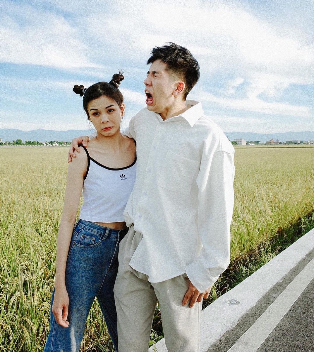 「就算我们分手，还是会一起出去玩~朋友群都一样，那个时候发现感觉还是在，我就提出复合」。