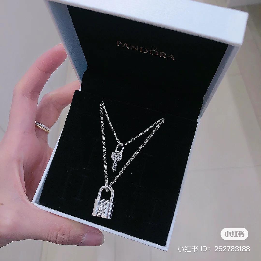 PANDORA 爱情锁链