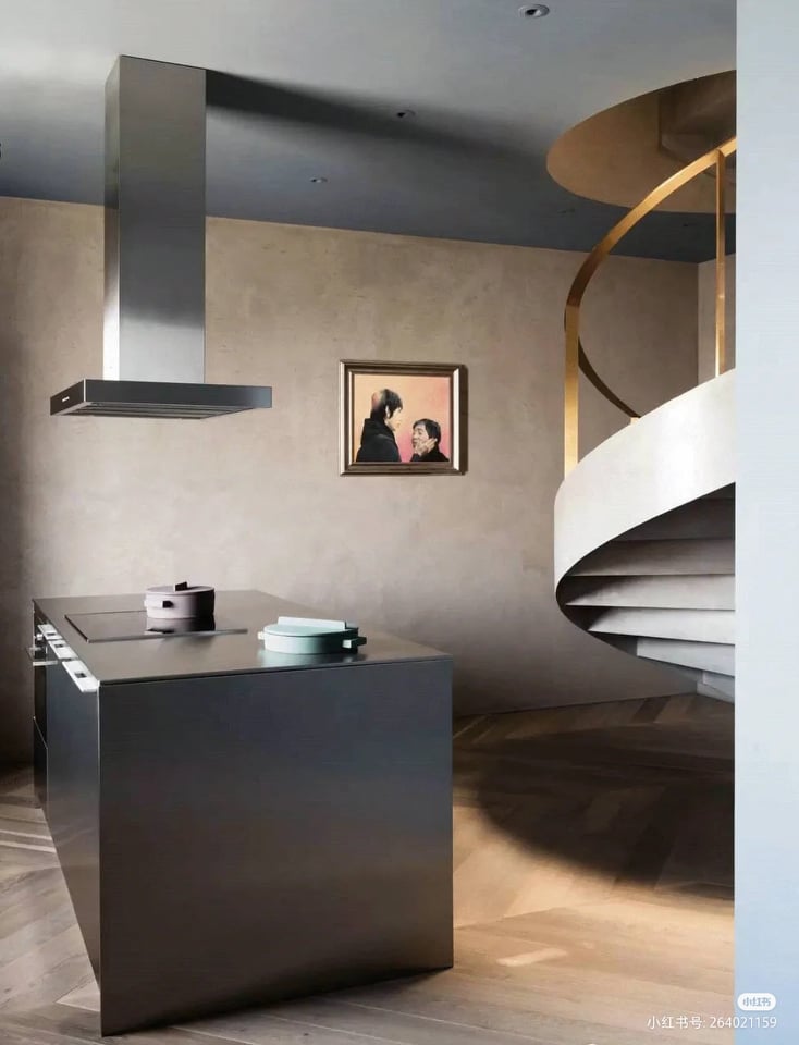 厨房设计也很简洁!