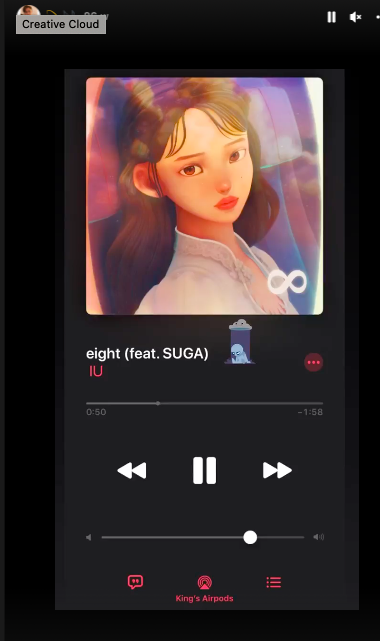 平时的他喜欢听音乐来调节情绪,舒缓疲惫的心灵