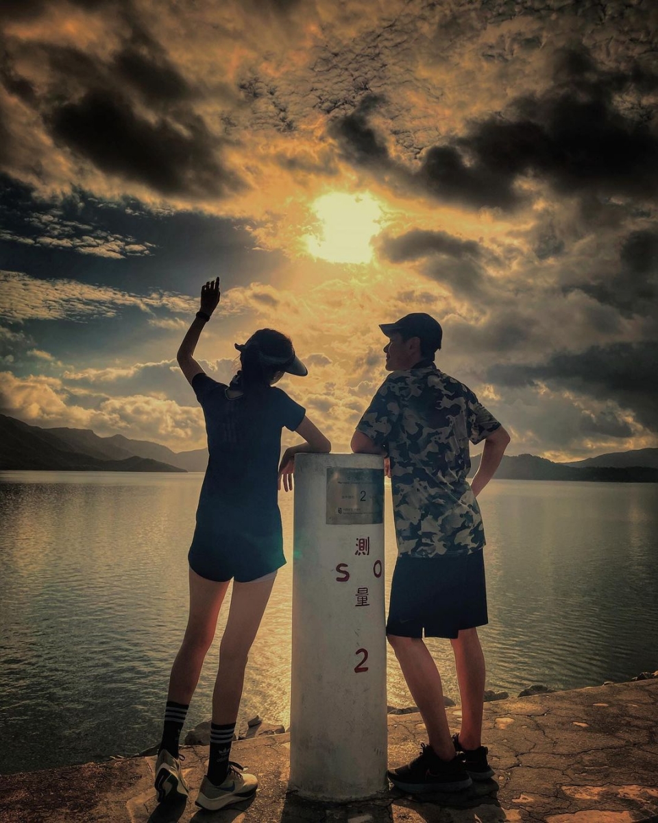 黄翠如和萧正楠于2018年官宣结婚至今，一直都很甜蜜恩爱～