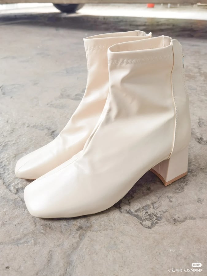 这几款粉嫩奶油色系的鞋子真是美绝啦~