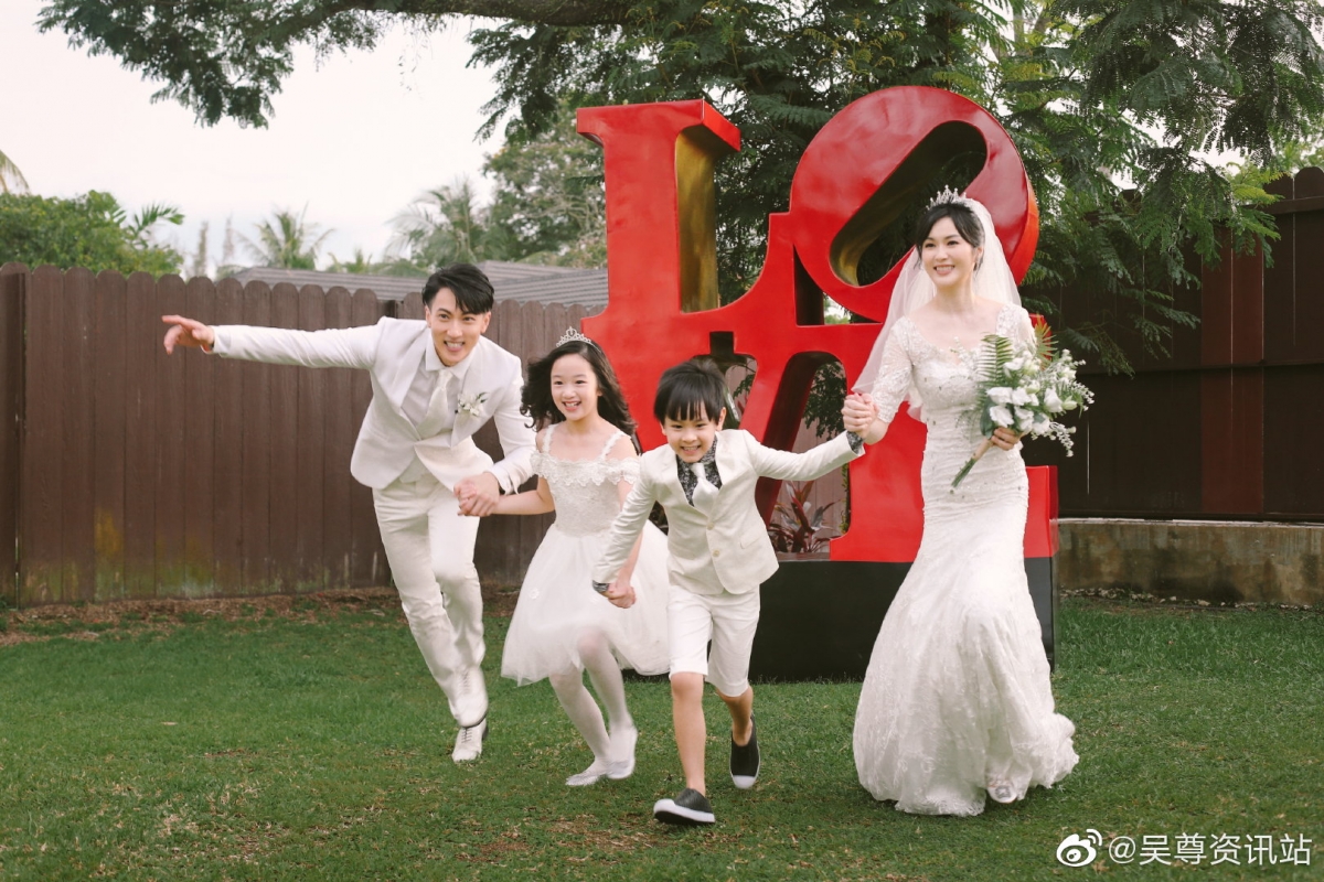 当然也有部分网友酸言「看中国强大了~又是防疫做最好的国家,所以拖家带口来圈钱了?记得按时交税」