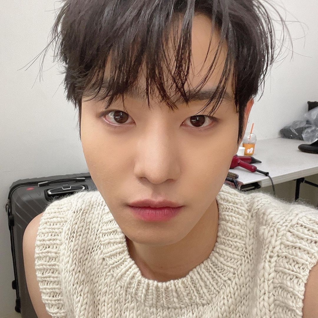 私下超爱运动,肌肉发达 MAN 爆