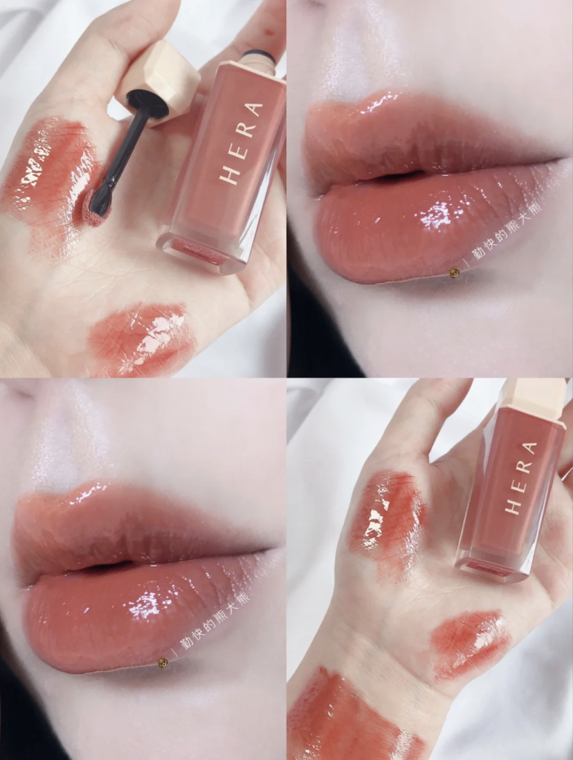 Jennie代言并且直播分享自己爱用的唇釉!颜色是带有橘调的奶茶色系