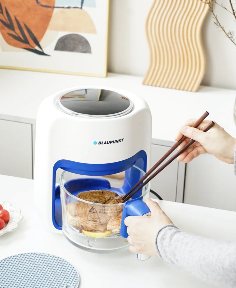 小红书上的网红空气炸锅,最大的特点就是它是透明的!