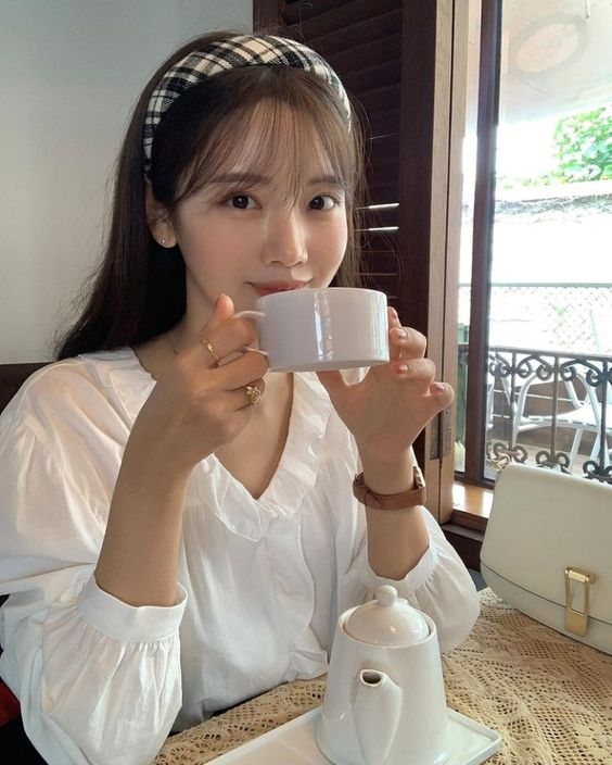 吃完早餐后可以再喝一杯水，以中医角度是可以加速肠胃清理体内毒素。