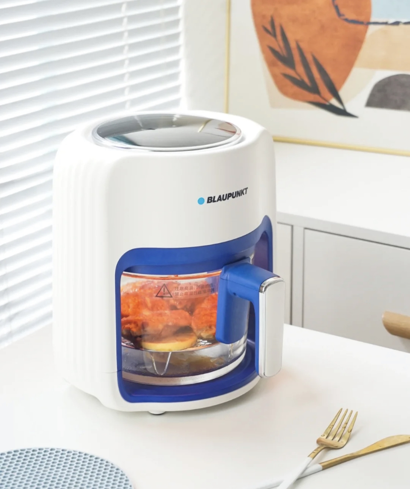 可视化的透明玻璃真的很方便,可以直接看见食材被烤的过程,这样也不怕会制作出黑暗料理啦。