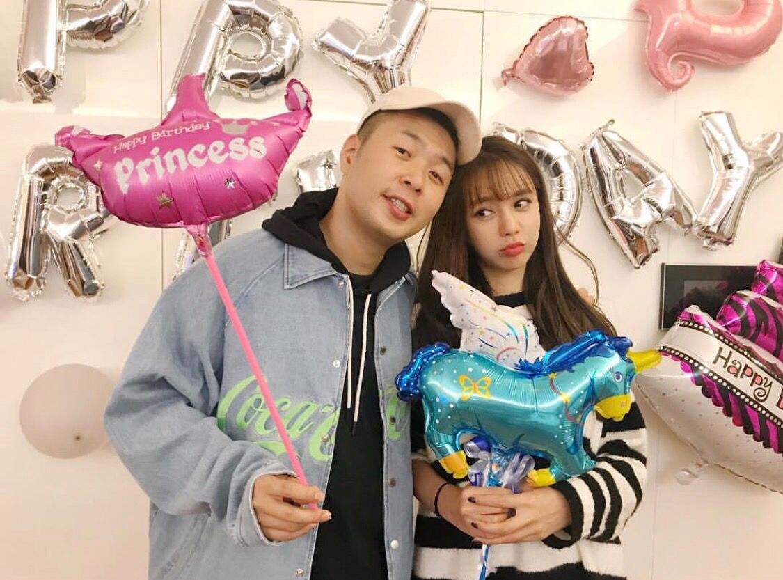 对于怀孕的传闻他们也还为未正式作出回应。