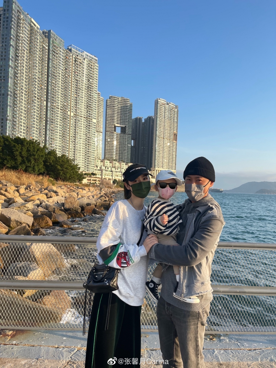 结婚不久后的次年张馨月和林峰也迎来爱的结晶 Luna