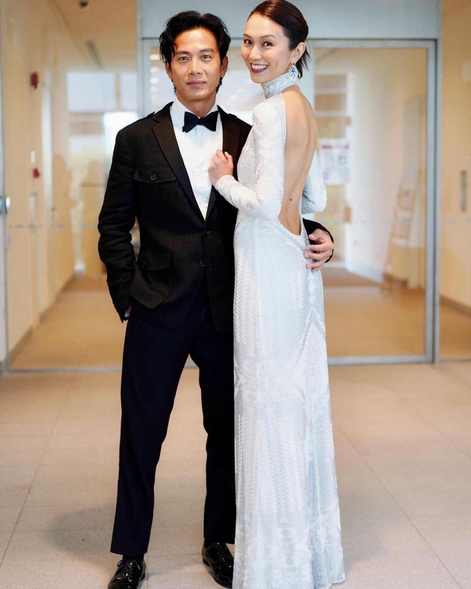 说到新加坡的神仙夫妇肯定少不了戚玉武和白薇秀