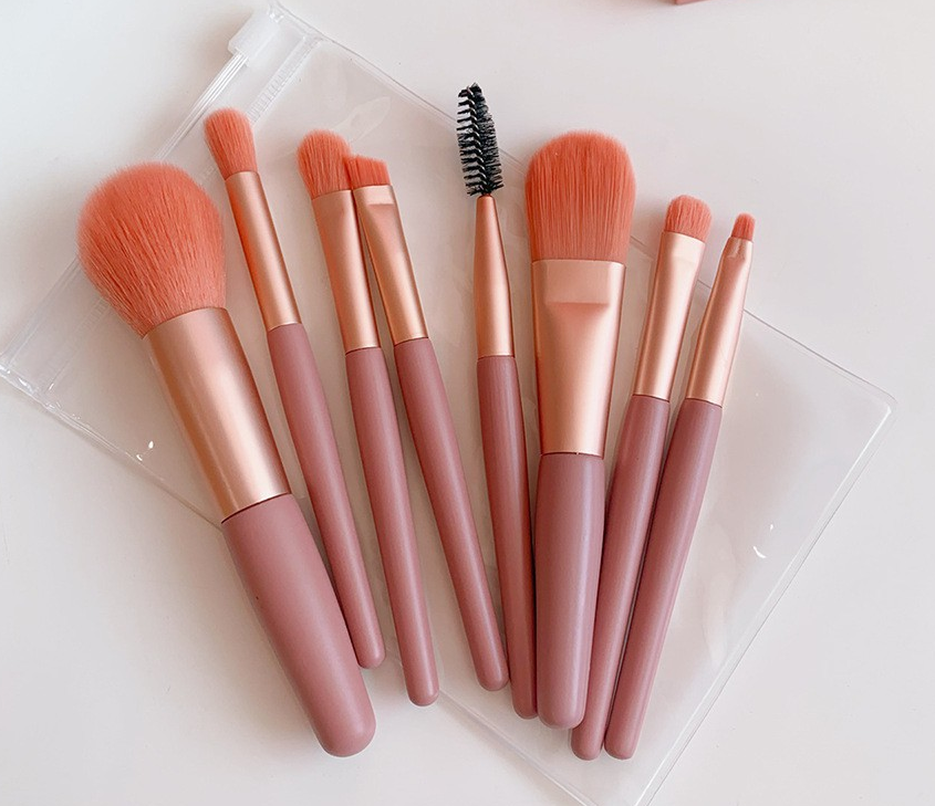 省空间不省彩妆