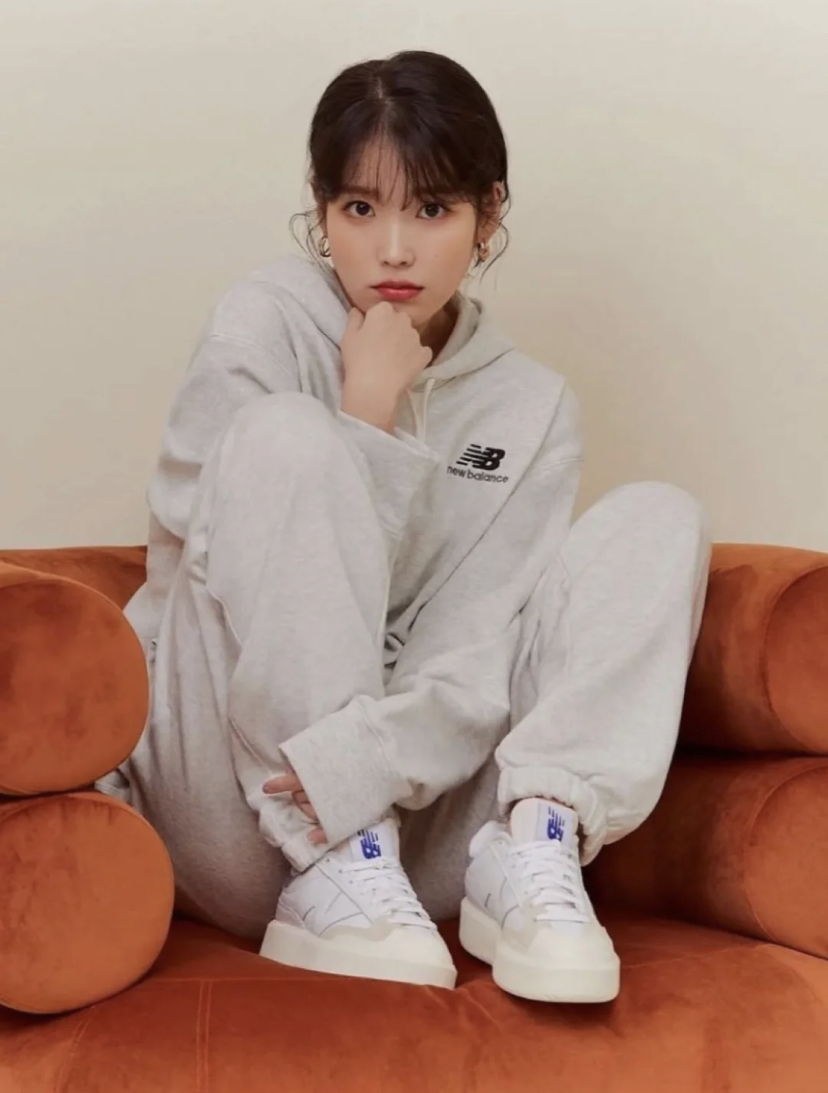 IU同款的复古厚底小白鞋,韩范十足已经是很常缺货的爆款啦!