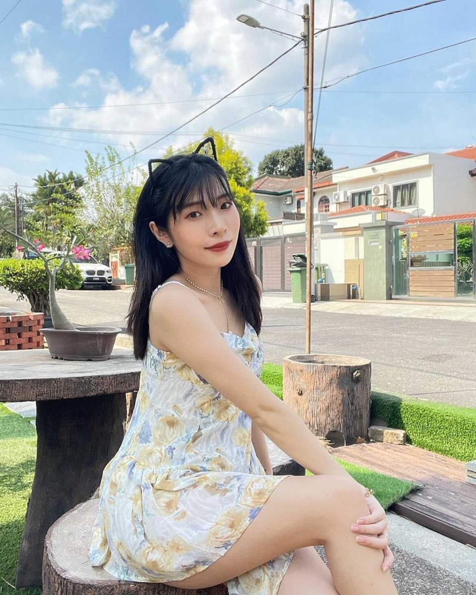 在美瑜最新的 Q & A 问答发布中，就有网友好奇问道对于影片底下有网认为她打从心底不喜欢，还针对Mona这件事有什么看法？