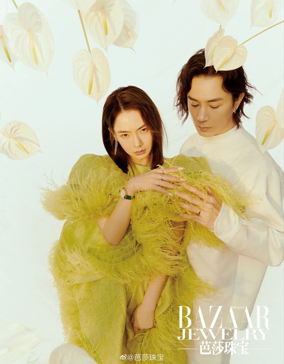 她提到每晚女儿入睡后,她和李承铉会把厕所当成约会地点。