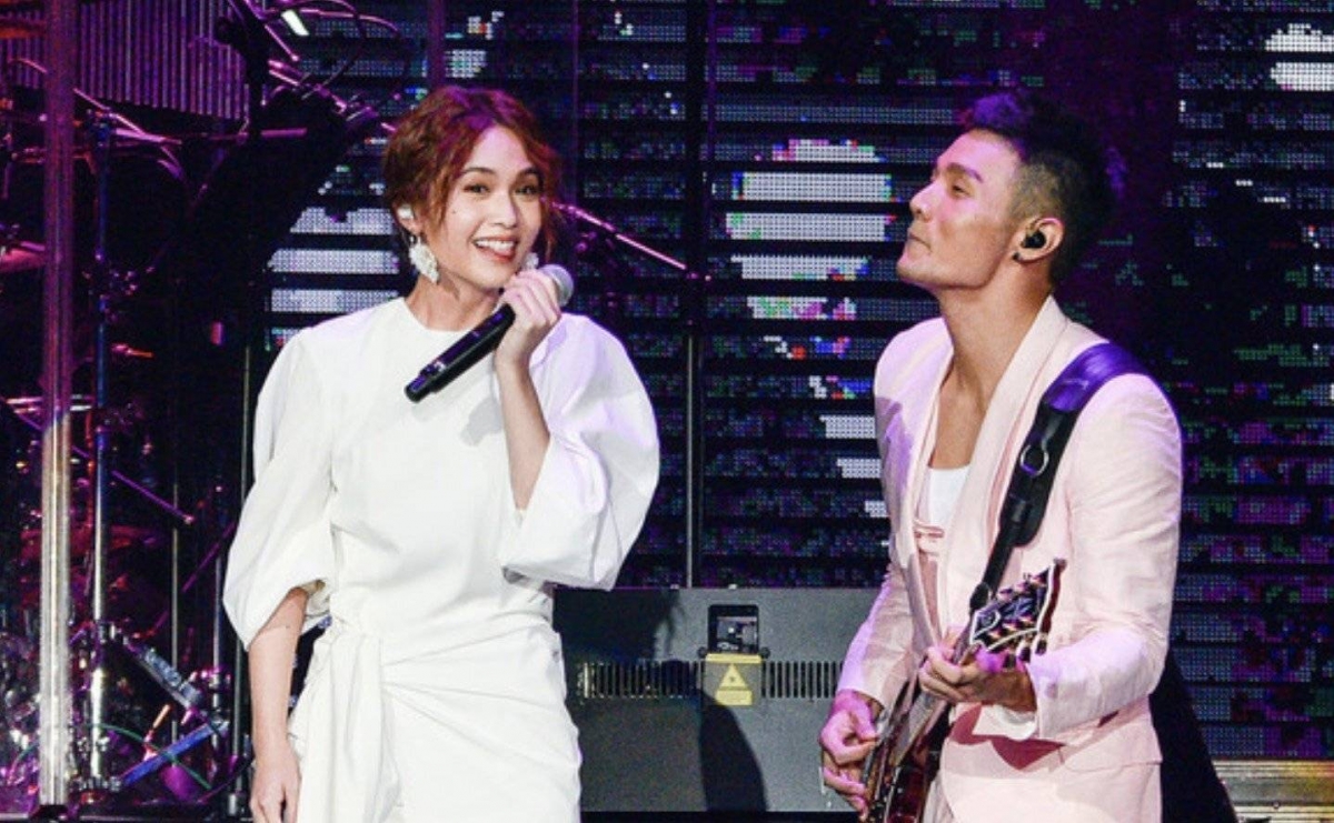 「他们两在一起的话真的很配,小眼睛的男生多数都很疼妻子的」