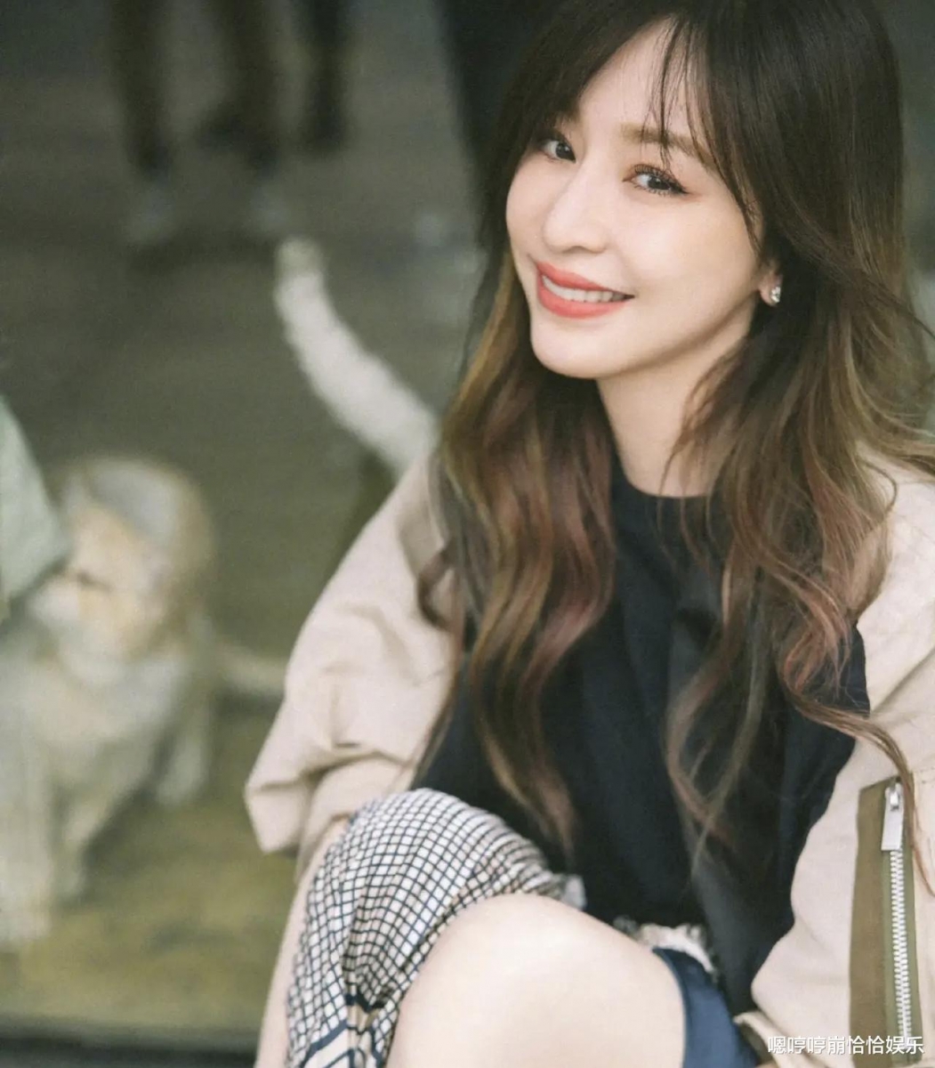 《乘风破浪》第三季正在如火如荼地播出,其中台湾艺人王心凌也再度爆火。