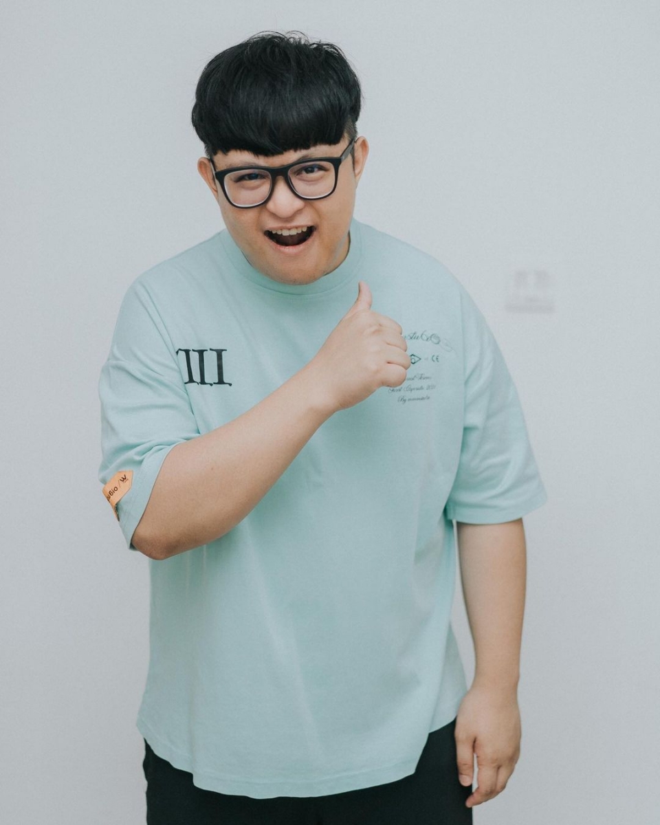 短短的时间内,就获得不少网友的点赞和观看次数。