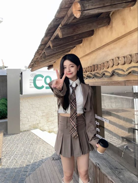 一键完成精美简历抓住 HR眼球