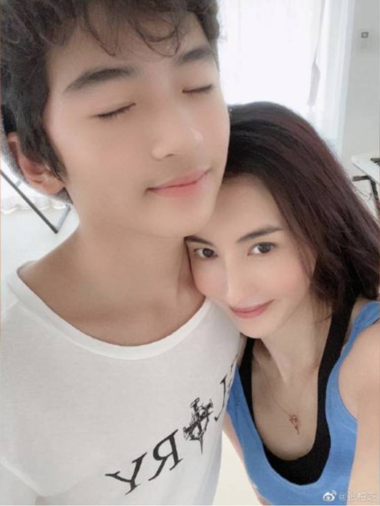 不知不觉长大了,从一个稚嫩小孩变成勇敢的少年