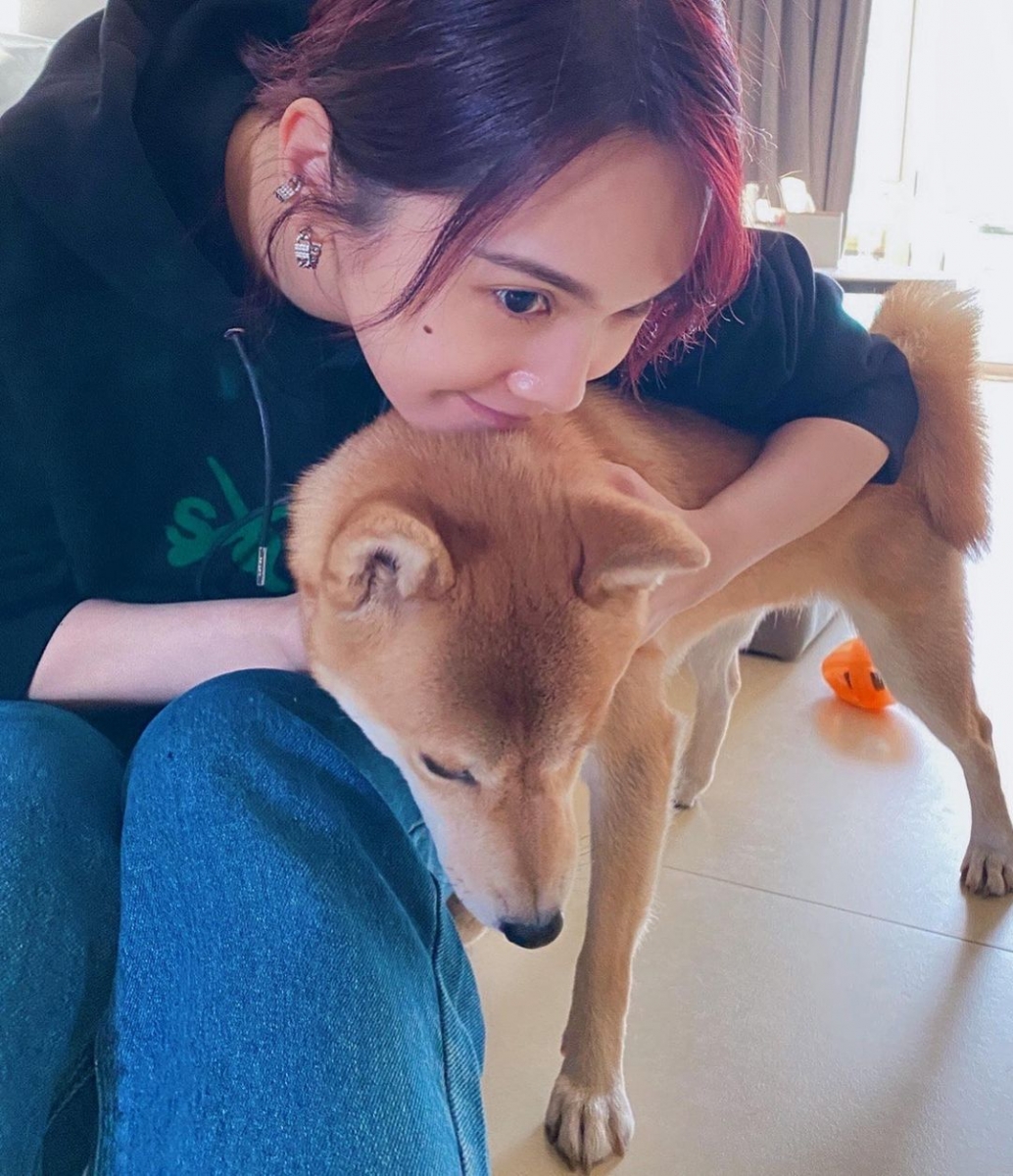 和李荣浩是从朋友关系开始~庆幸表示和对方有很多共同话题可以聊