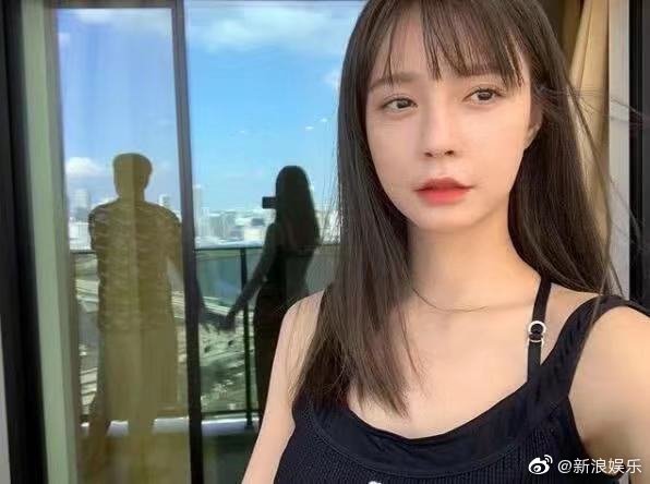 沈梦辰解锁新身份为一对新人的婚礼出谋划策