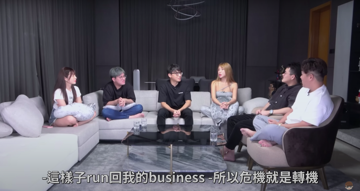 正所谓“危机就是转机”,Gatita也说到,因为这件事现在的自己变得很Positive。