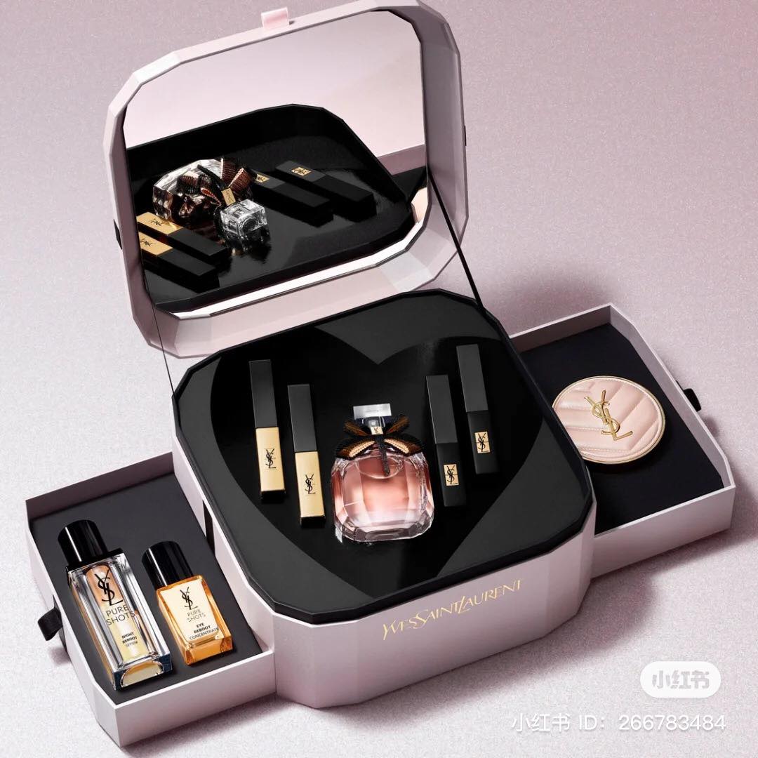 YSL 520 限定香色礼盒在网络上掀起一阵抢购潮