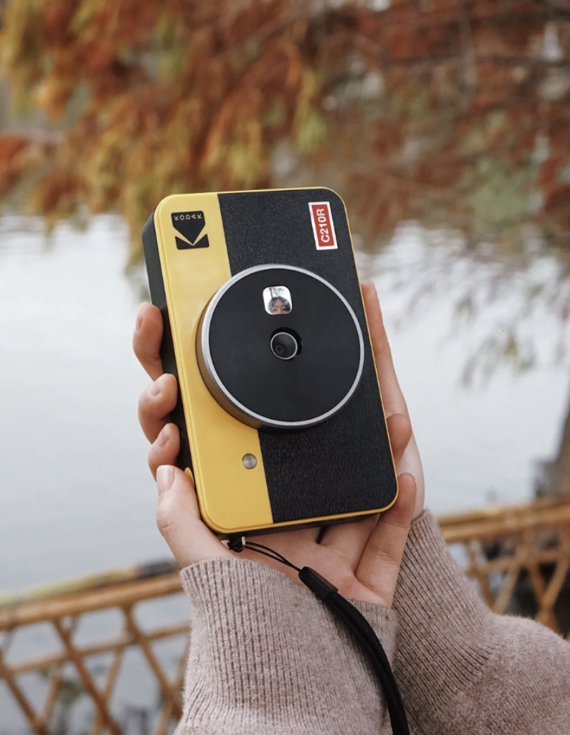 性价比超高可以一物二用的相机,除了是拍立得以外也可以用来打印照片哦!