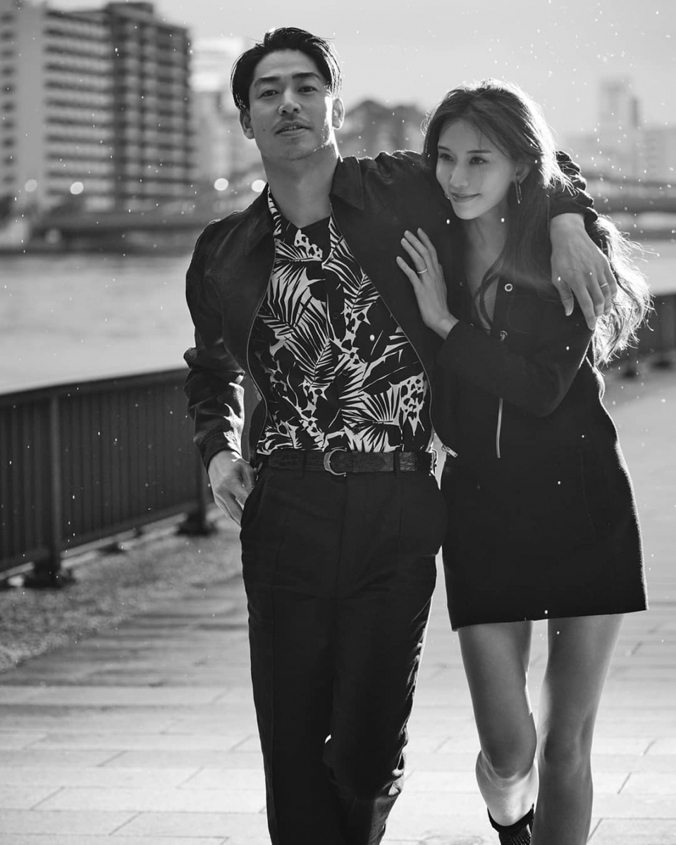 林志玲也甜蜜爆料，自己和日本老公AKIRA的恋情。