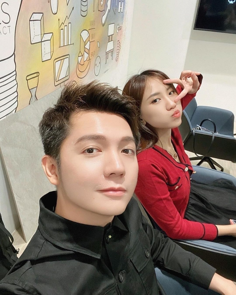 「真的是浩仁他做到非常好,他整个人的表现就是让我感觉有安全感」。