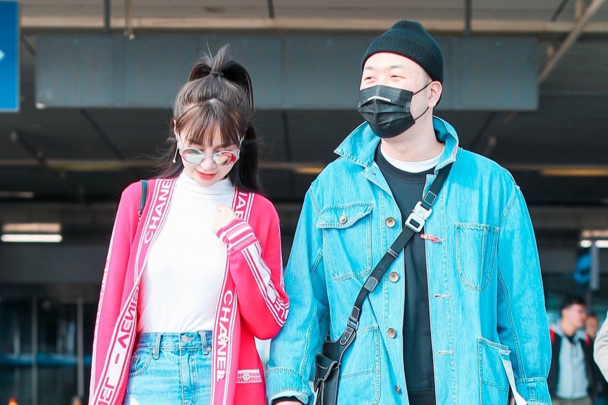 在感情上,是比较需要另一半和他在一起时,把注意力都放在他身上。