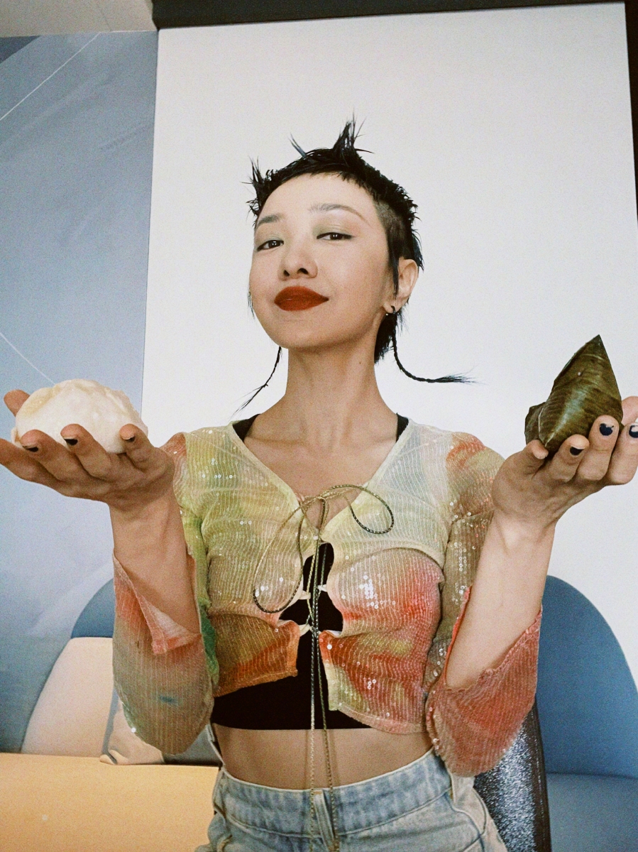 主演小说翻拍而成影视作品《喜宝》,却备受网友的吐槽