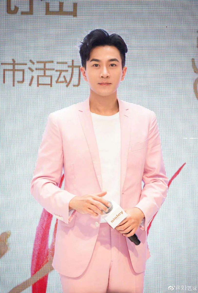 不少网友认为他想借着这个节目翻红